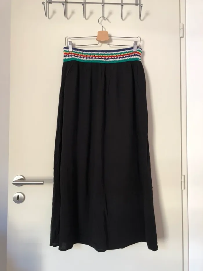 Jupe longue IKKS noire avec broderies taille S