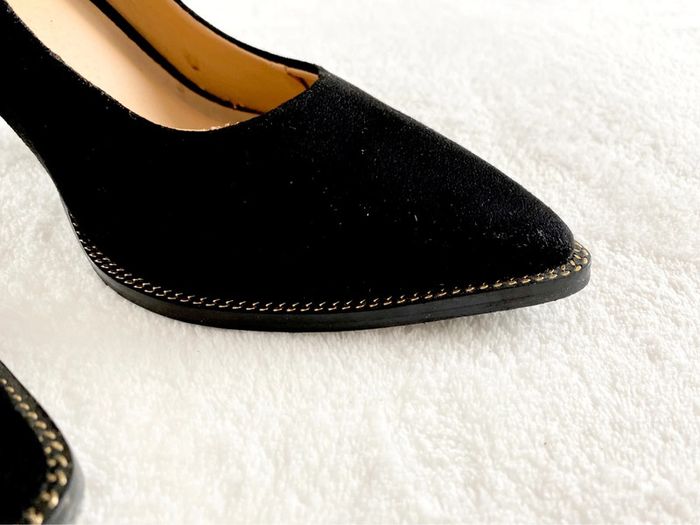 Chaussure à talon noir et or - 3 Suisses  Pointure 39 - Hauteur talon 9 cm - photo numéro 3