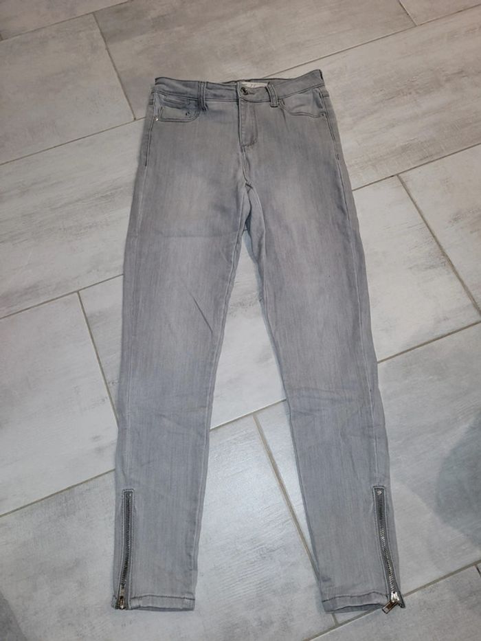 Jean skinny Jennyfer, taille 38.