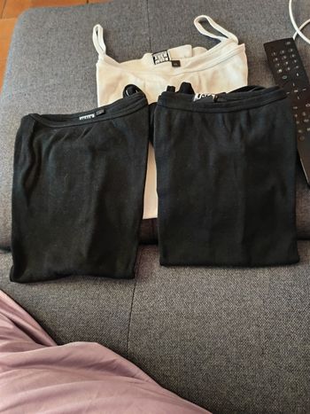 Débardeur 2 noirs et 1 blanc taille XL