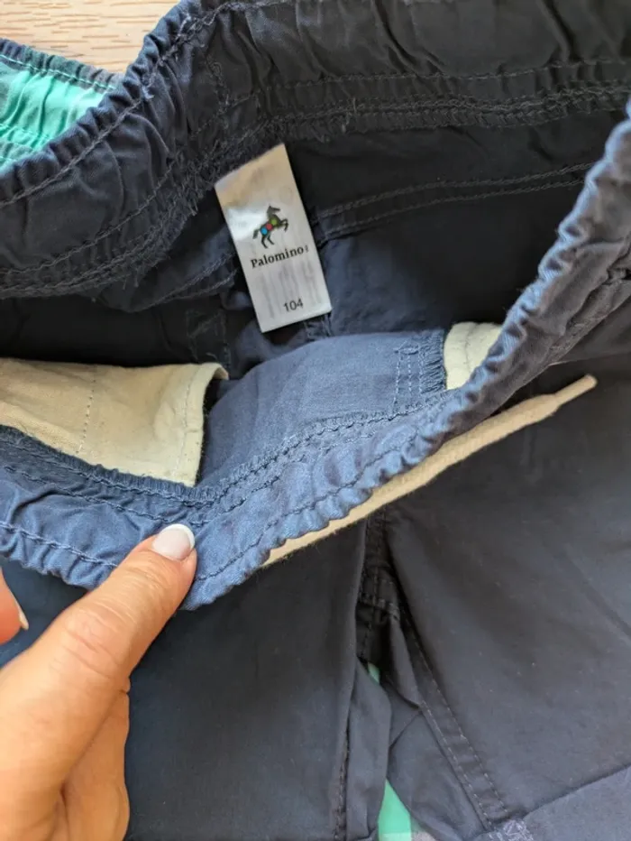 Lot 2 shorts 4 ans neuf - photo numéro 3