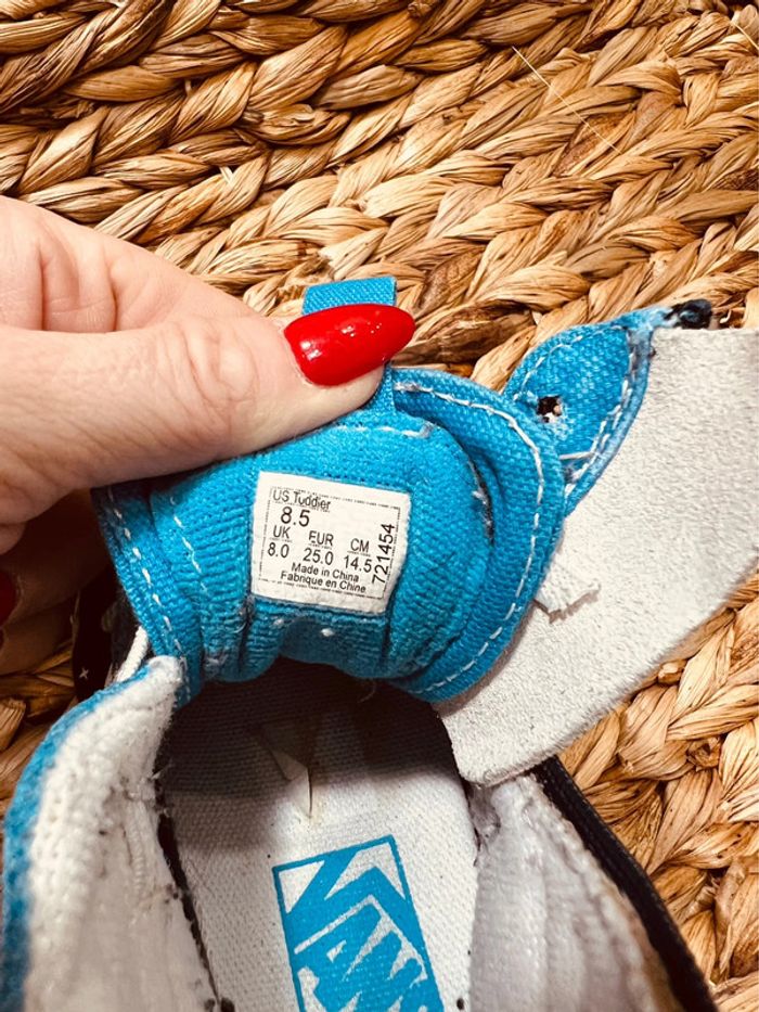 Pointure 25 baskets montantes garçon Vans bleues * espace * 💙 - photo numéro 8