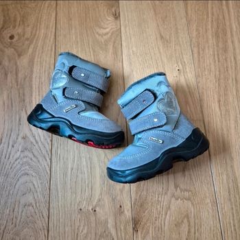 Bottes après-ski gris et argenté Babybotte p 21