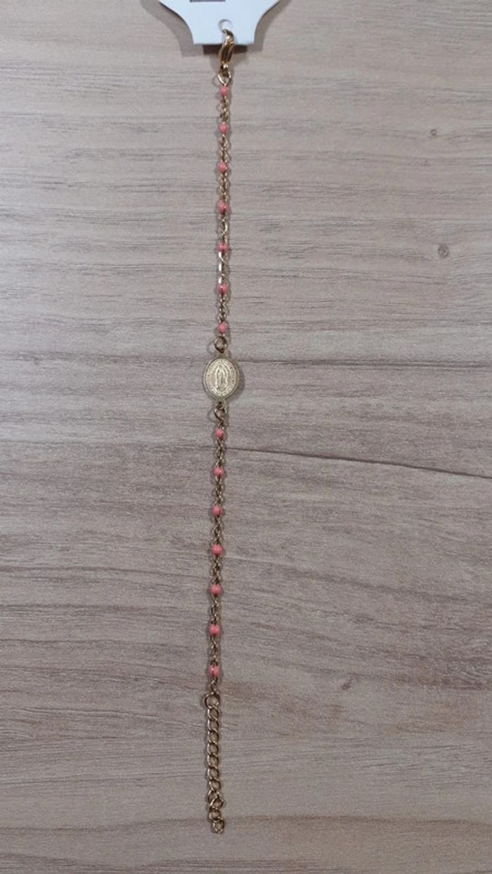 bracelet rose Vierge Marie - photo numéro 3