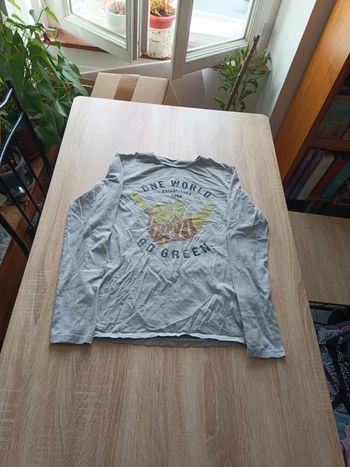 Tee shirt