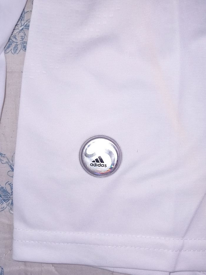 🤍 Maillot domicile 2009/2010 manches longues – Ronaldo 9 – Taille S
- photo numéro 9