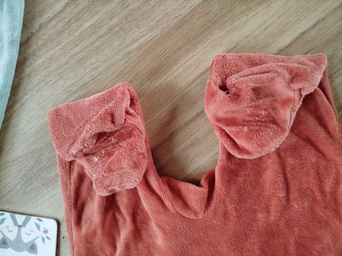 Lot nuit bébé 9 mois avec 2 pyjamas + 2 bodies bébé (Gémo) - photo numéro 9