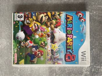 Jeu pour Nintendo Wii Mario party 8, en français.