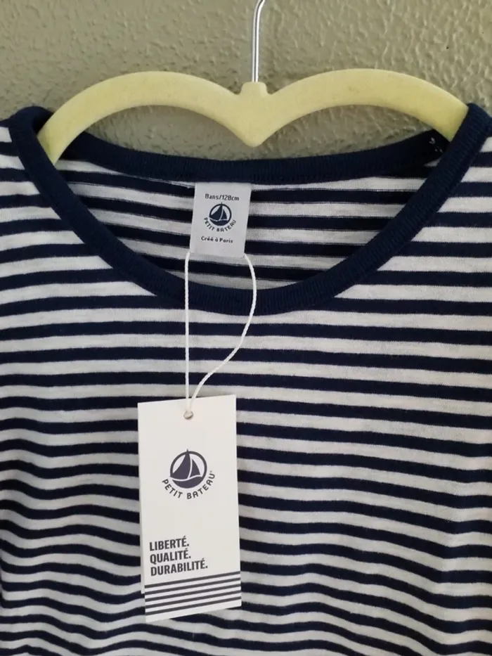 T shirt petit bateau 8 ans neuf - photo numéro 2