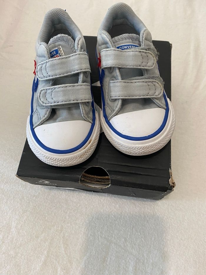 Chaussures converse casi neuve pointure 21 - photo numéro 4