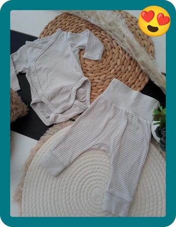 Ensemble Bébé H&M Taille 1 Mois🌿🦁