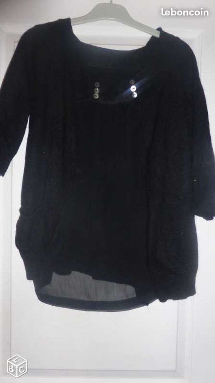 gilet noir avec haut intégré