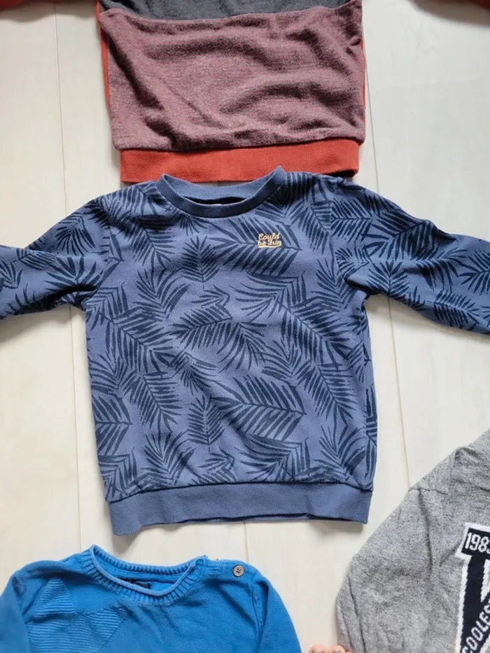 Pulls 5ans - photo numéro 3