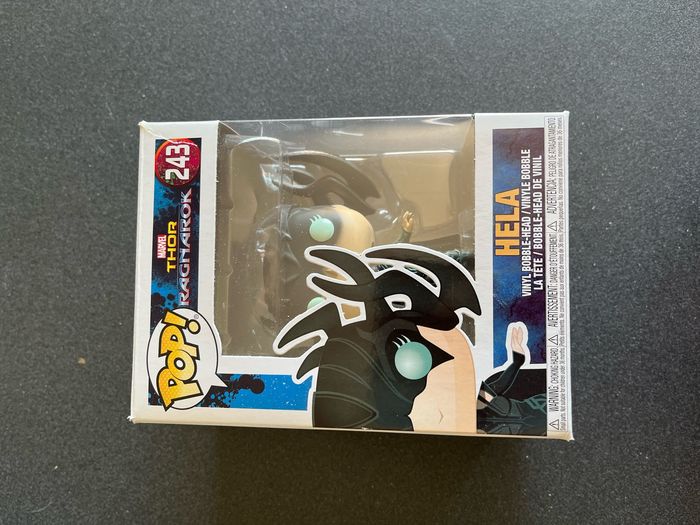 Figurine Funko Pop 243 Hela - photo numéro 2