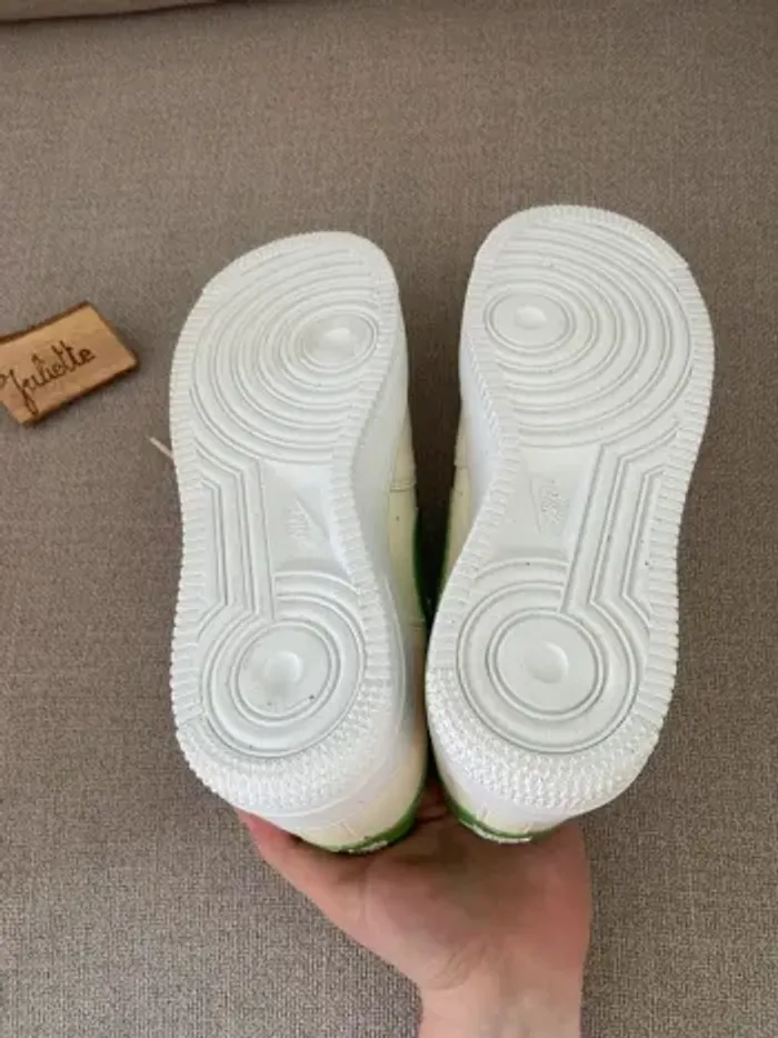 Basket Air force one crème et vert nike - photo numéro 8