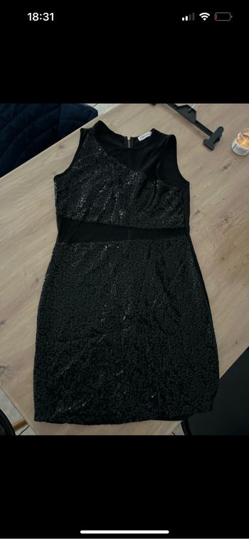 Robe à paillette