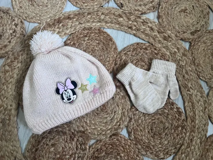 Lot bonnet + moufles Minnie