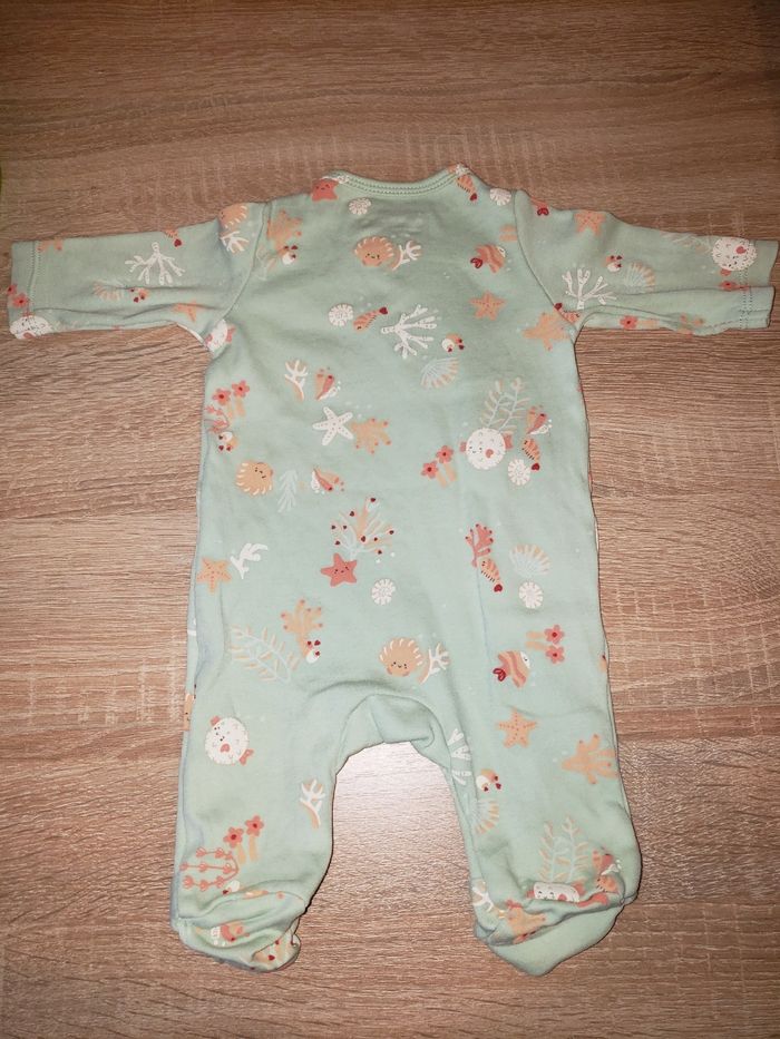 Deux pyjamas en coton, taille naissance 50cm - photo numéro 2