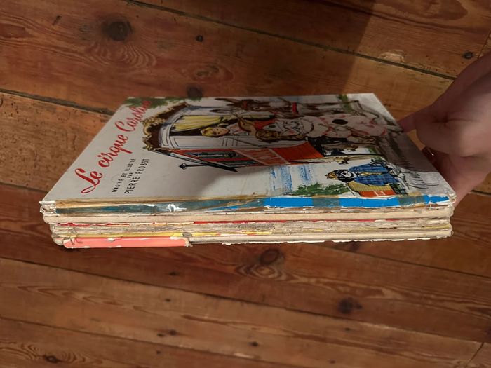 Lot de 4 livres Caroline Grands albums Hachette anciens état satisfaisant Probst - photo numéro 12