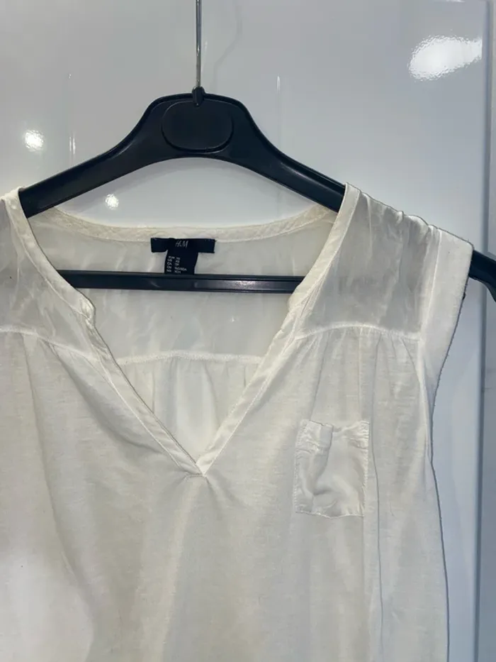 Haut blanc - photo numéro 3