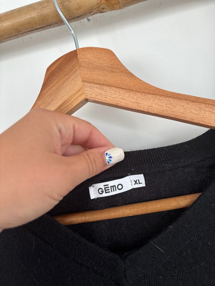 Pull fin léger noir col V gemo taille XL - photo numéro 2