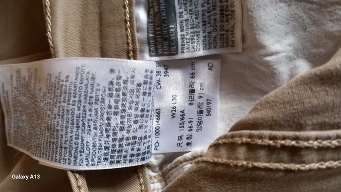 Jean Levi's beige - photo numéro 5