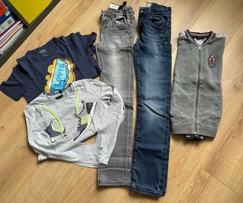 Lot de vêtements 10 ans Levis
