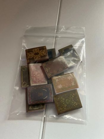 Lot de 12 livres miniatures pour maison de poupée