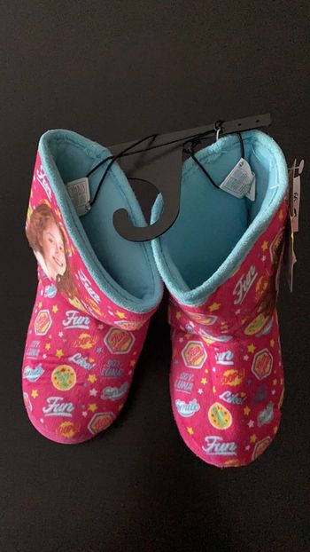 Chaussons montantes Disney taille 29