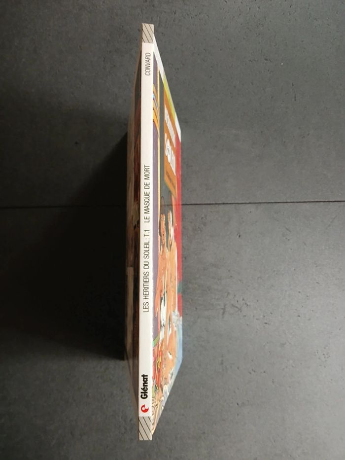 Bd les héritiers du soleil 1 - photo numéro 2