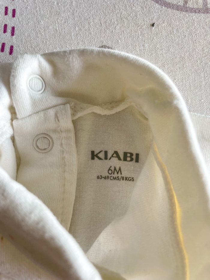 Lot vêtements bébé fille Kiabi taille 6 mois - photo numéro 4