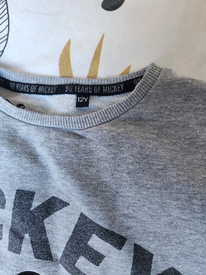 Pull Mickey 12 ans - photo numéro 3