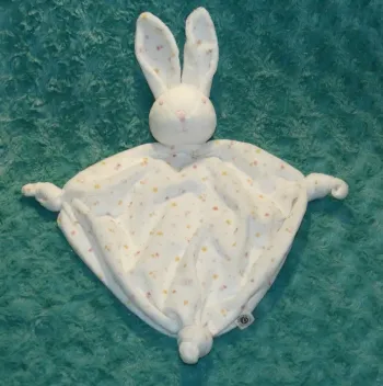 Doudou plat lapin blanc petites étoiles bouchara 🐰tbe