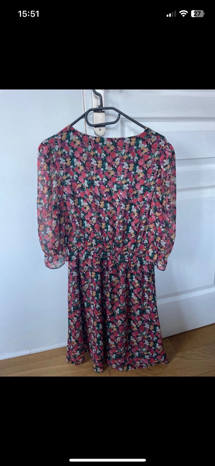 Robe fleurie - photo numéro 2