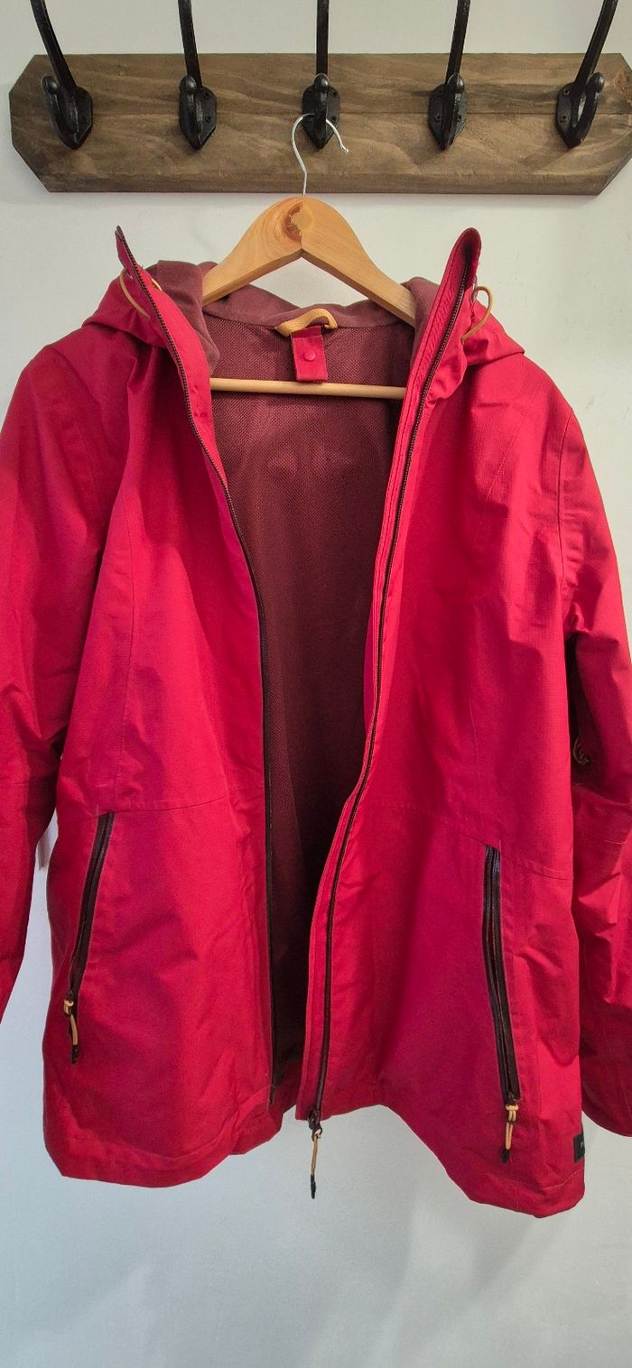 Veste coupe vent a capuche - photo numéro 3