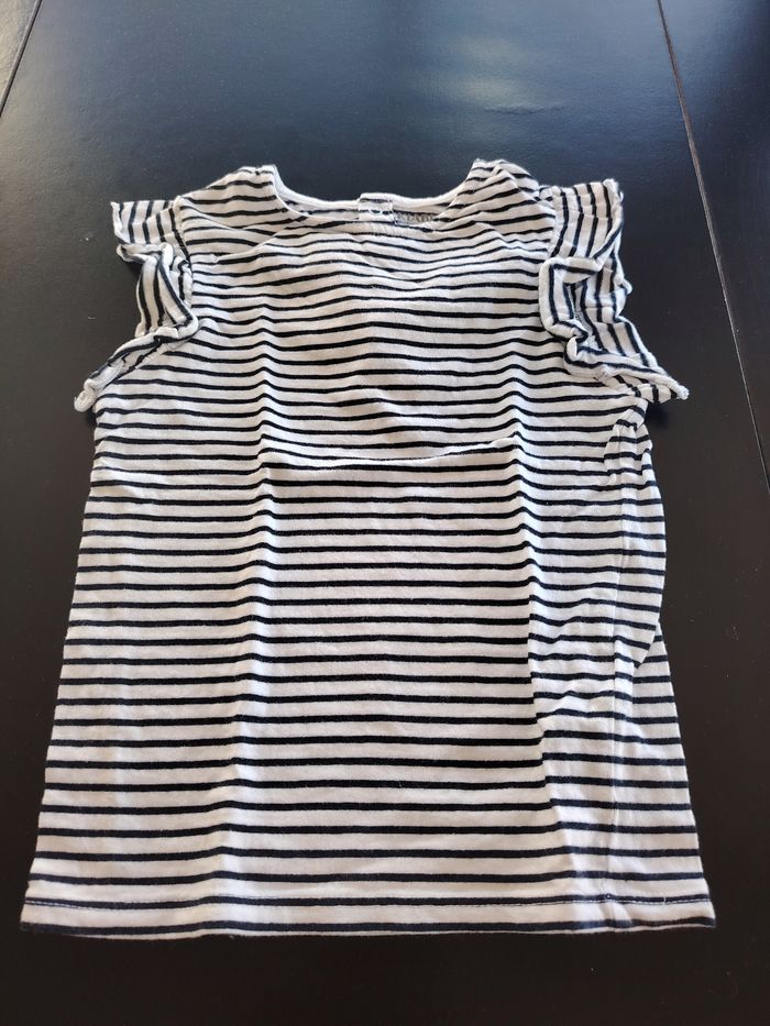 Lot t-shirt manches courtes et débardeurs - photo numéro 2