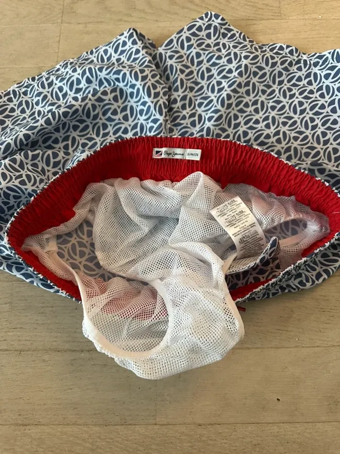 Maillot de bain 🩳 Pepe Jeans taille 16 ans - photo numéro 5