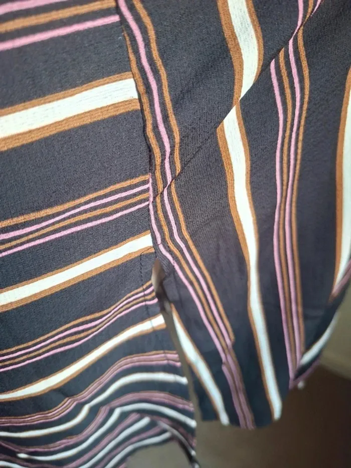 Robe rayée porte-feuille, look chic et fluide - Brave Soul, neuve, taille S - photo numéro 3