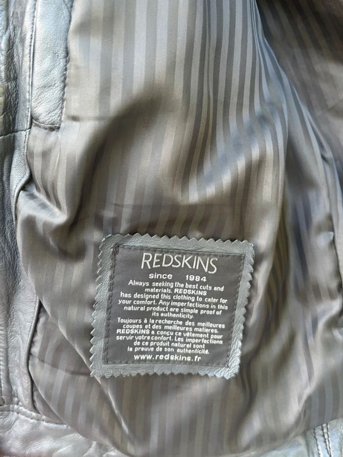 Veste noire en cuir - photo numéro 2