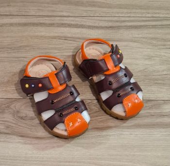 Sandales similicuir enfant confortable fermeture scratch Mixte
