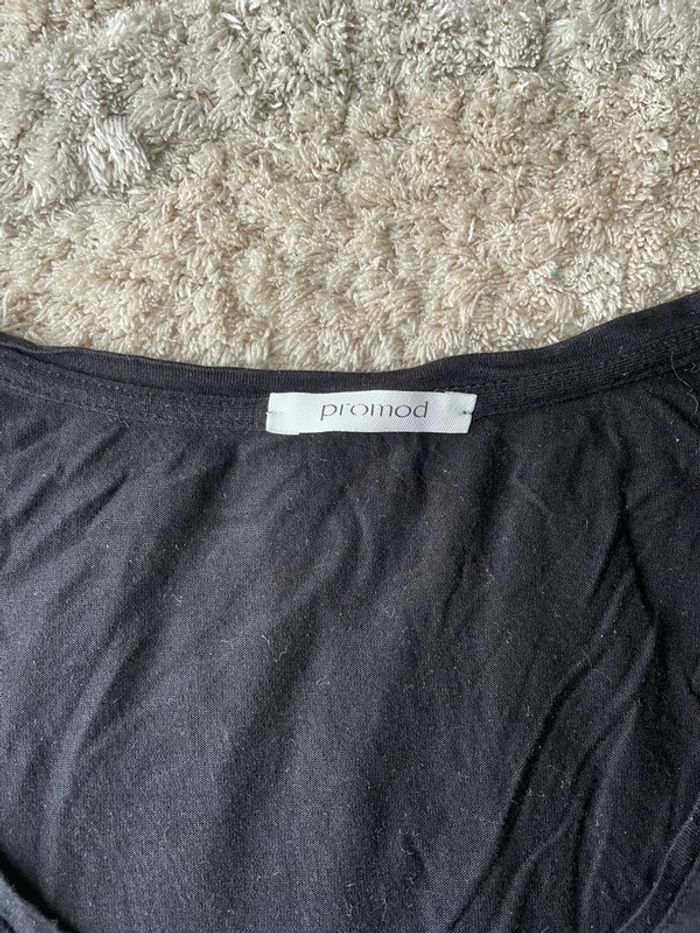 Tee-shirt noir dentelle - photo numéro 3