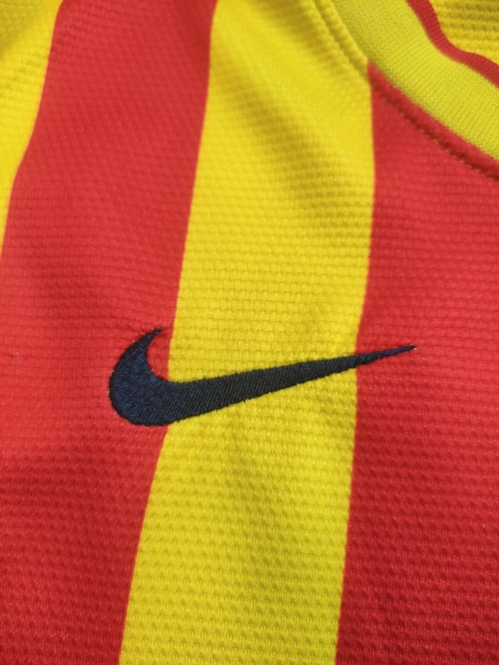 Maillot de foot Neymar FC Barcelone, Nike Authentique Officiel taille enfant 12/13 ans - photo numéro 6