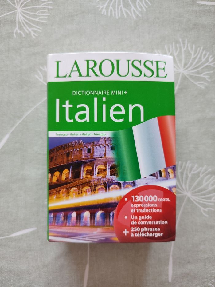 Dictionnaire italien Larousse
