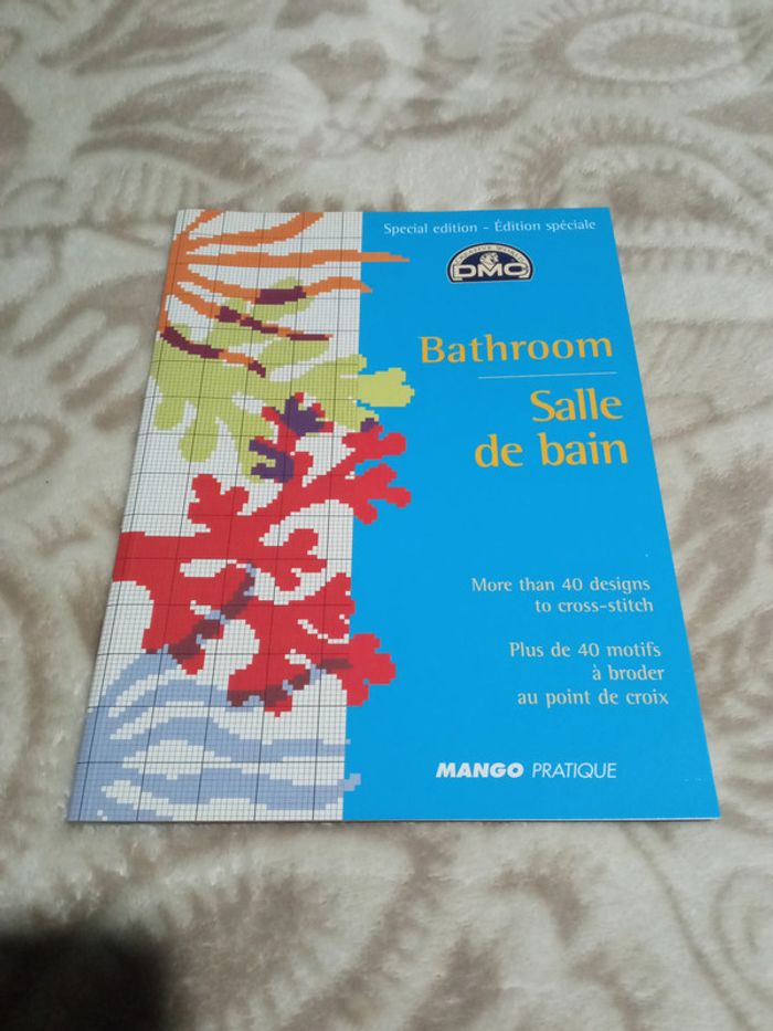 Livre point de croix "salle de bains" DMC Mango