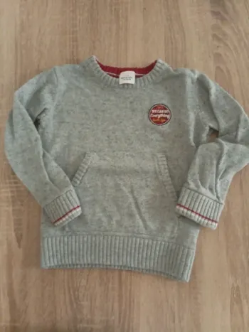 🌹pull tape à l'œil 4 ans 🌹