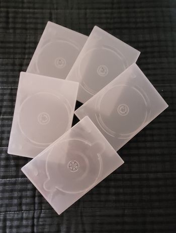 Lot 5 boîtes CD, dvd