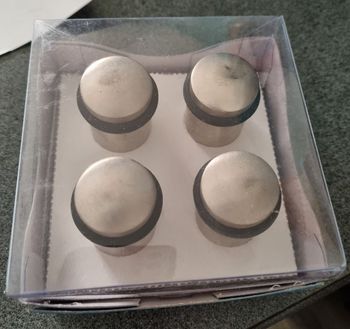 4 butées de porte à visser