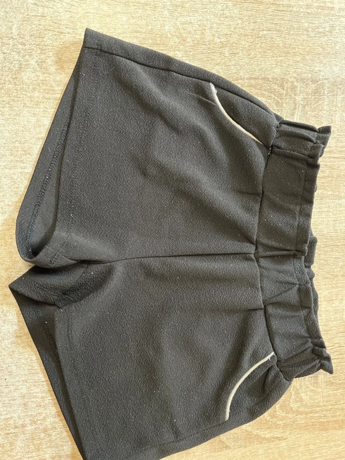 Short à paillettes - photo numéro 2