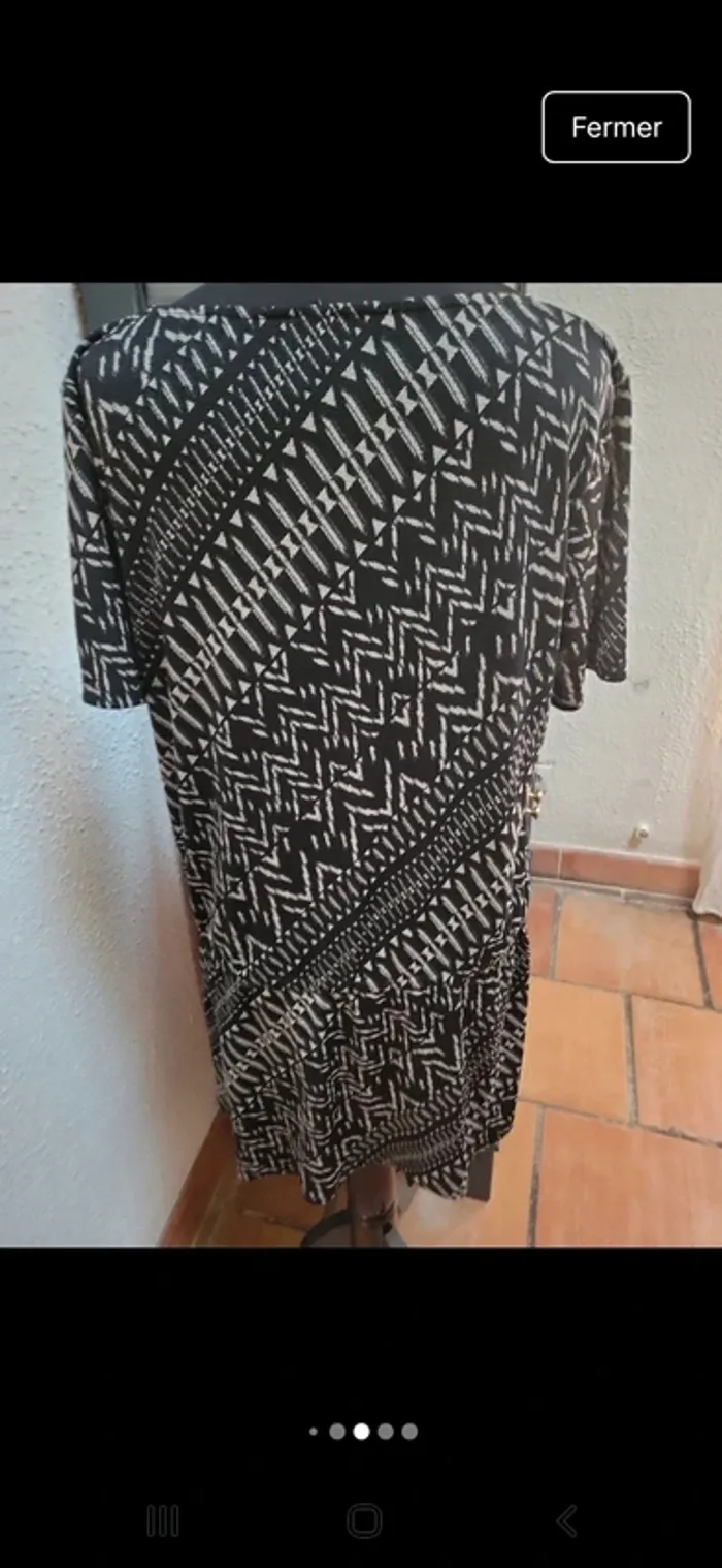 Robe manches courtes - photo numéro 2