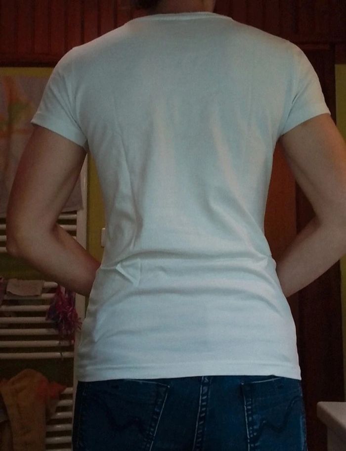 T-shirt femme blanc "je suis une maman tatouée" - photo numéro 4